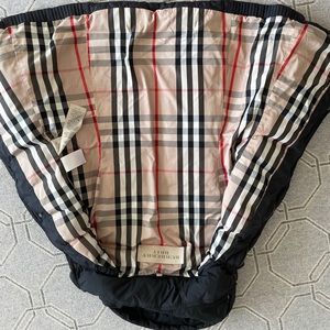 Burberry Puffer Coat - Size Medium